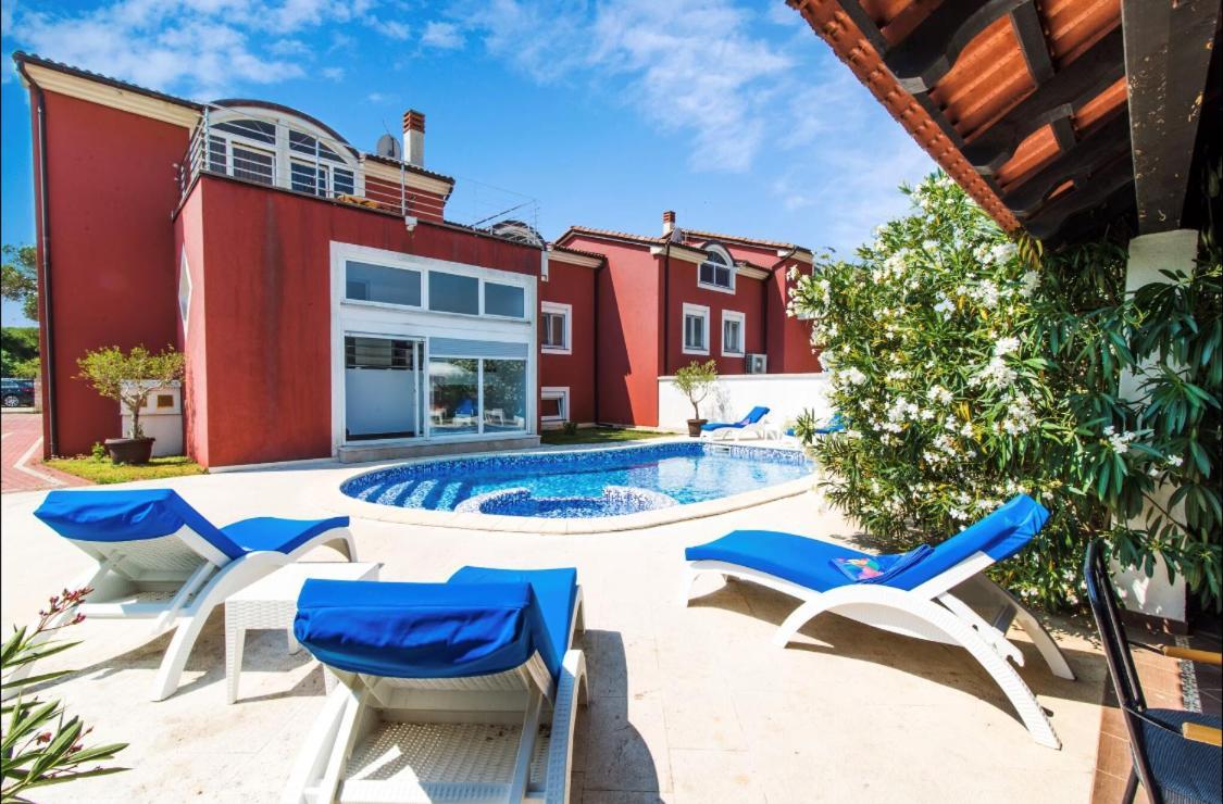 Villa Filip - Private Pool & Gym Pula Exterior foto