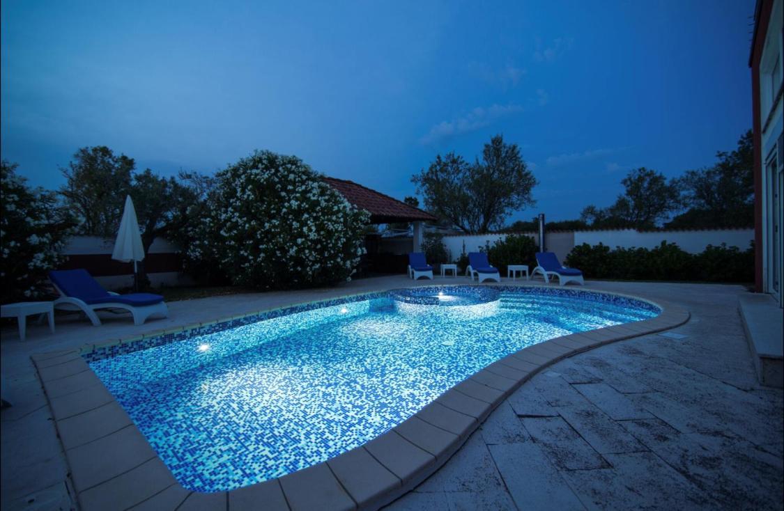 Villa Filip - Private Pool & Gym Pula Exterior foto